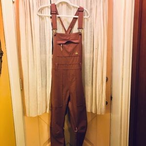 Burton women’s medium ski/snowboard bib!